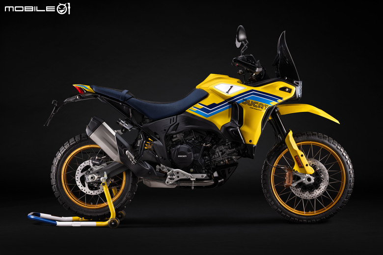 點我看大圖 DUCATI 百週年十款歷史經典賽車塗裝限量登場!Collezione 100特殊版本發表!