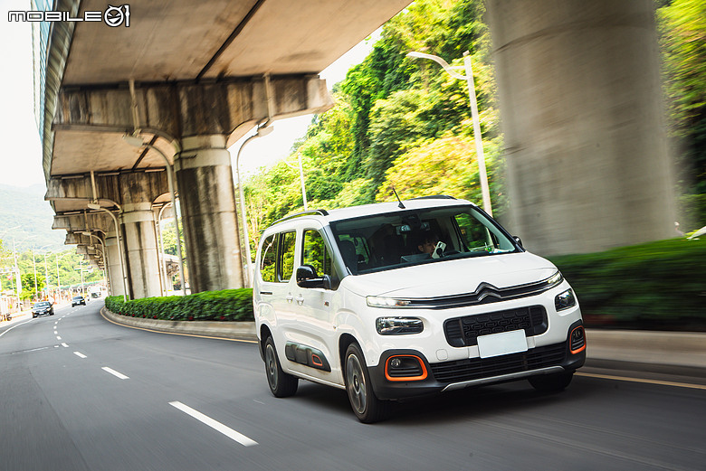 Hankook Ventus Prime 4 三千公里試胎體驗｜陪伴布丁狗完成各項任務的均衡之選！