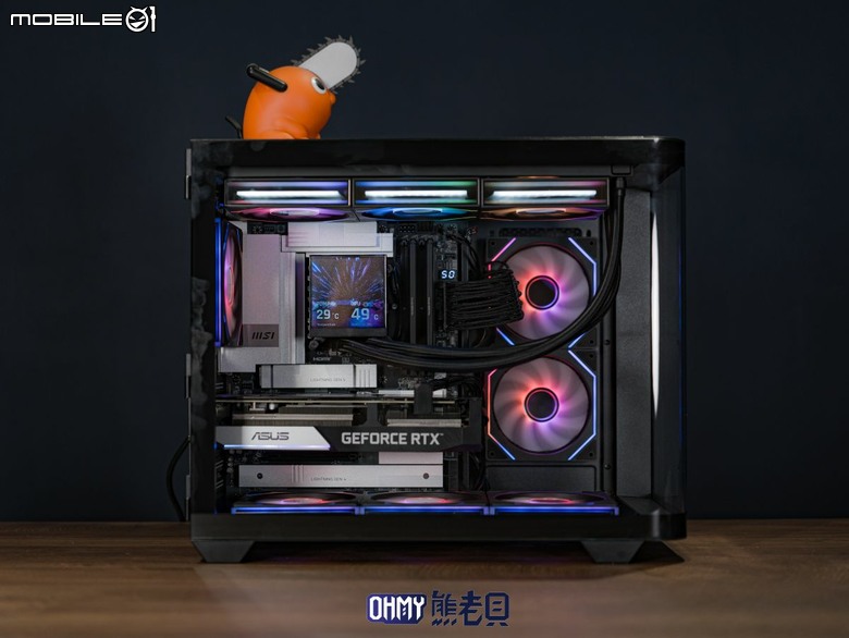 TT Vision 330 CR ARGB 全曲面全景機殼 ft. 耀影SWAFAN 120 EX INFINITY 風扇
