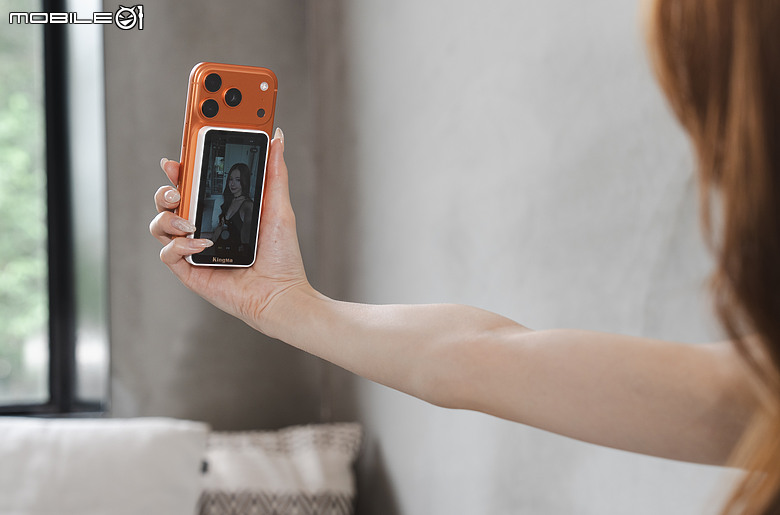點我看大圖 手機自拍神器大對決!Founist VLOGMATE MINI 、 Insta360 Snap 等 4 款實測比較