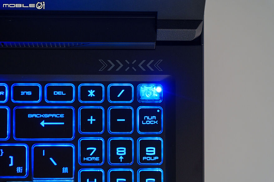 MSI Crosshair 16 Max HX E2W｜鎖定勝負的精準效能控制