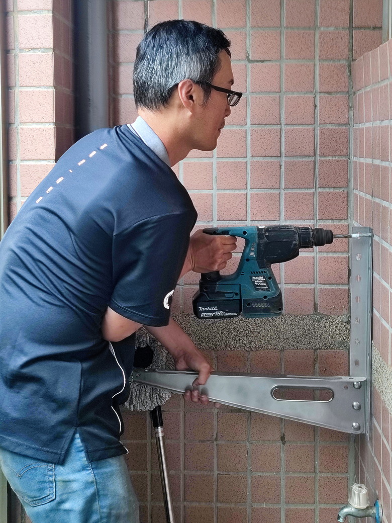 [體驗合作]獻給第一次裝空調的長輩，三菱電機變頻空調靜音大師GA系列 安裝篇