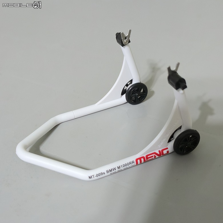 點我看大圖 🔧【模型新手也能輕鬆組 Part5】🏍️ 1/9 MENG MT-009S 1/9 BMW M1000RR 悅色版