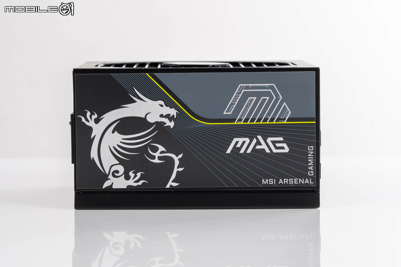 微星 MPG Ai1600TS PCIE5 電源供應器開箱體驗 以獨特 GPU SAFEGUARD 功能提供高階顯卡更安心電源保障