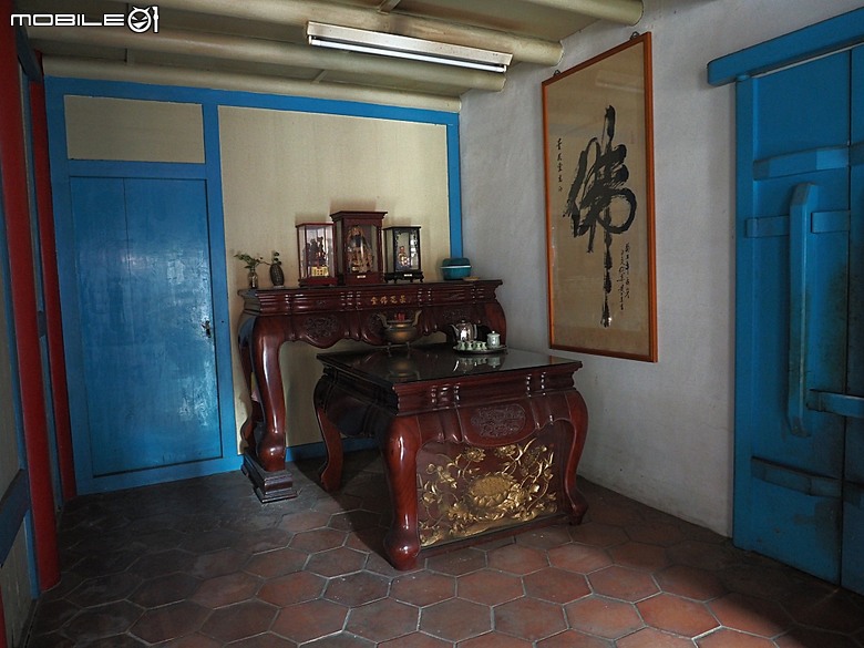 彰化 彰邑聖王廟(威惠宮)、大西門福德祠、彰邑關帝廟、彰邑慶安宮、懷忠祠、曇花佛堂、梨春園曲館 — 彰化市區古蹟探訪之一