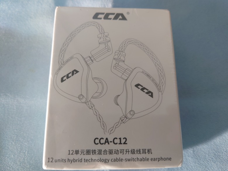 [平價美聲]CCA C12追求韻味的hifi耳機