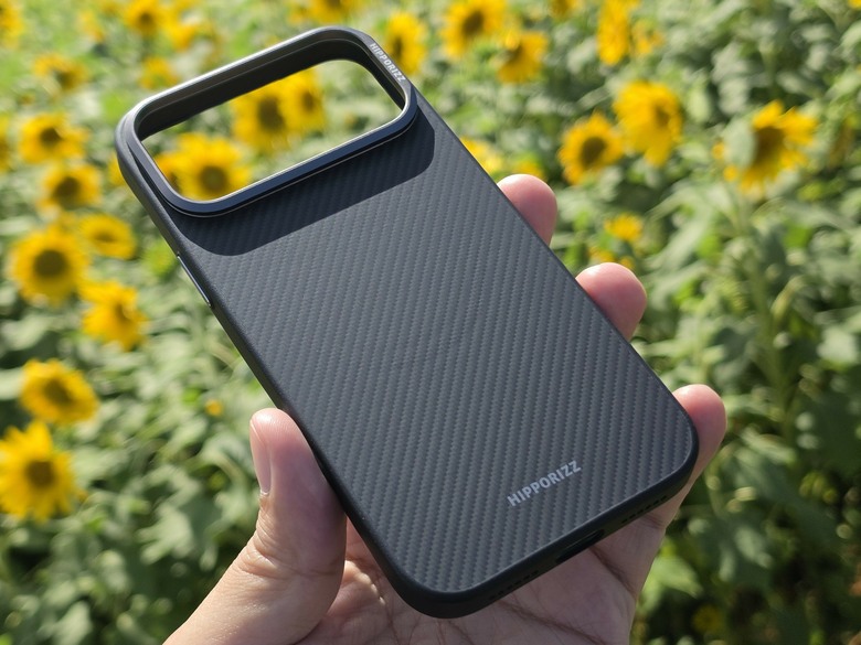 HIPPORIZZ 河馬引力|Kevlar Mag Stand Case 防摔磁吸支架殼 | Lucid Clear Mag 超透磁吸殼|iPhone 17 Pro Max 手機殼開箱評測心得