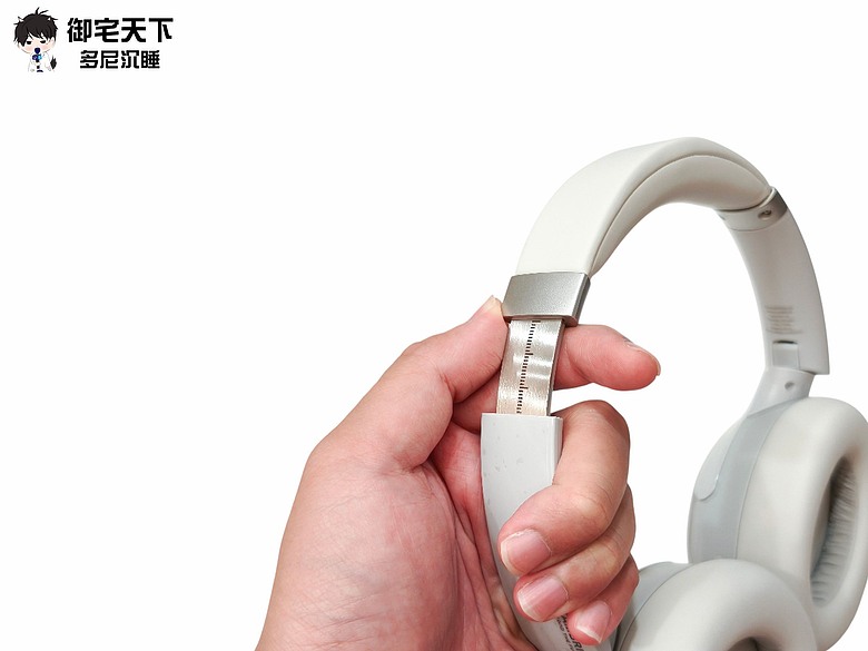 點我看大圖 開箱|【Rose technics 弱水時砂】CAMBRIAN 寒武紀主動降噪耳罩式藍牙耳機 - 親民價位也有旗艦級降造體驗,享受大動圈的震撼聆聽!