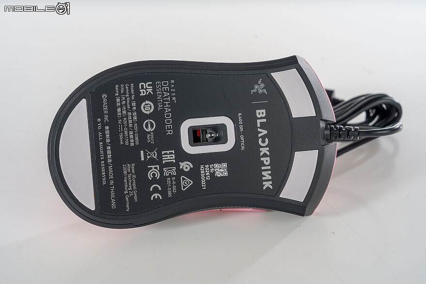 BLACKPINK X Razer 系列聯名電競裝備開箱｜粉墨力量打造實用至上雙重信仰