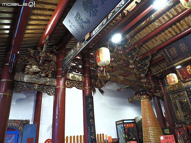 彰化 彰邑聖王廟(威惠宮)、大西門福德祠、彰邑關帝廟、彰邑慶安宮、懷忠祠、曇花佛堂、梨春園曲館 — 彰化市區古蹟探訪之一