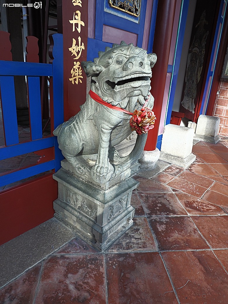 彰化 彰邑聖王廟(威惠宮)、大西門福德祠、彰邑關帝廟、彰邑慶安宮、懷忠祠、曇花佛堂、梨春園曲館 — 彰化市區古蹟探訪之一
