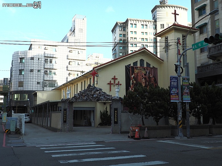 彰化 彰邑聖王廟(威惠宮)、大西門福德祠、彰邑關帝廟、彰邑慶安宮、懷忠祠、曇花佛堂、梨春園曲館 — 彰化市區古蹟探訪之一