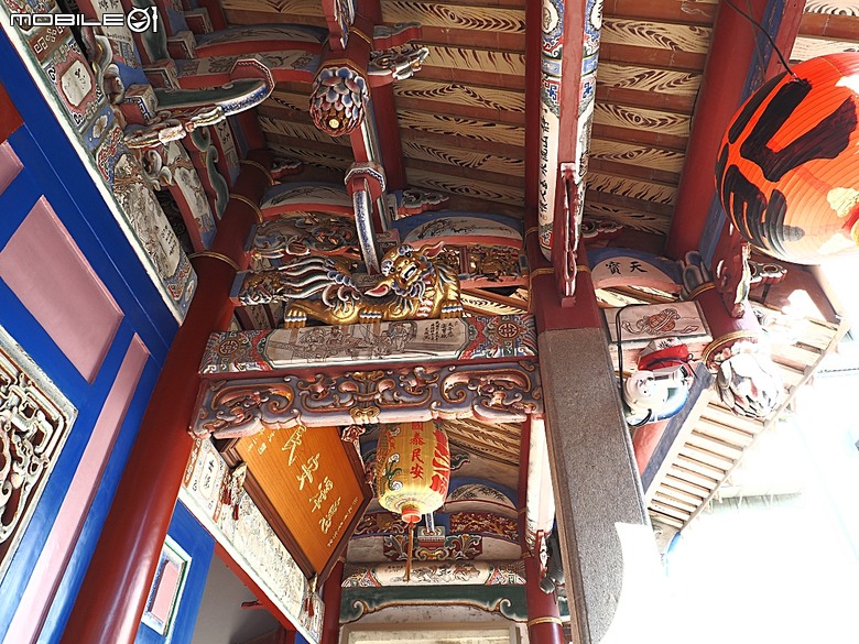 彰化 彰邑聖王廟(威惠宮)、大西門福德祠、彰邑關帝廟、彰邑慶安宮、懷忠祠、曇花佛堂、梨春園曲館 — 彰化市區古蹟探訪之一