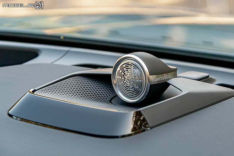 Volvo EX90 美國試駕報導｜承先啟後、引領未來的七座電動休旅！