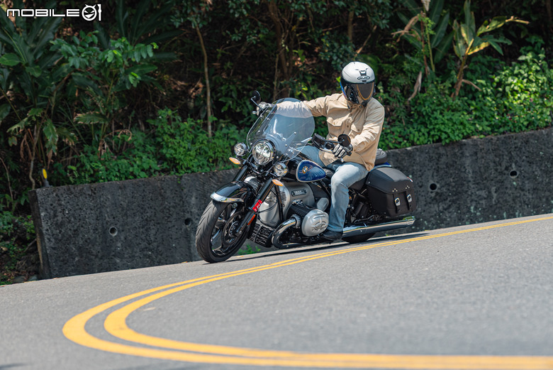點我看大圖 BMW Motorrad R 18 Classic試駕報告|現代科技回望歷史,致敬再現品牌經典