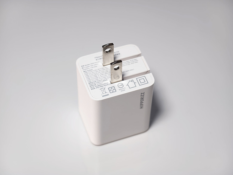 《開箱》HIPPORIZZ 河馬引力 Chargo 67W 氮化鎵快充充電器 & CAVO 1.5 米頂規超高速編織充電傳輸線