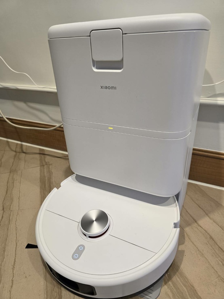 小米掃拖機器人 H50 Pro一直顯示「污水箱已滿或未安裝」