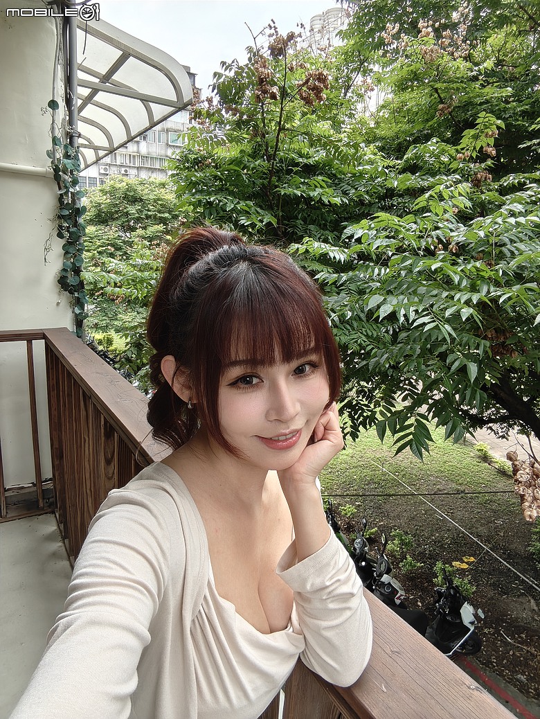 Nothing Phone (4a) Pro｜金屬美學+3.5x 長焦，中階潮機再升級！