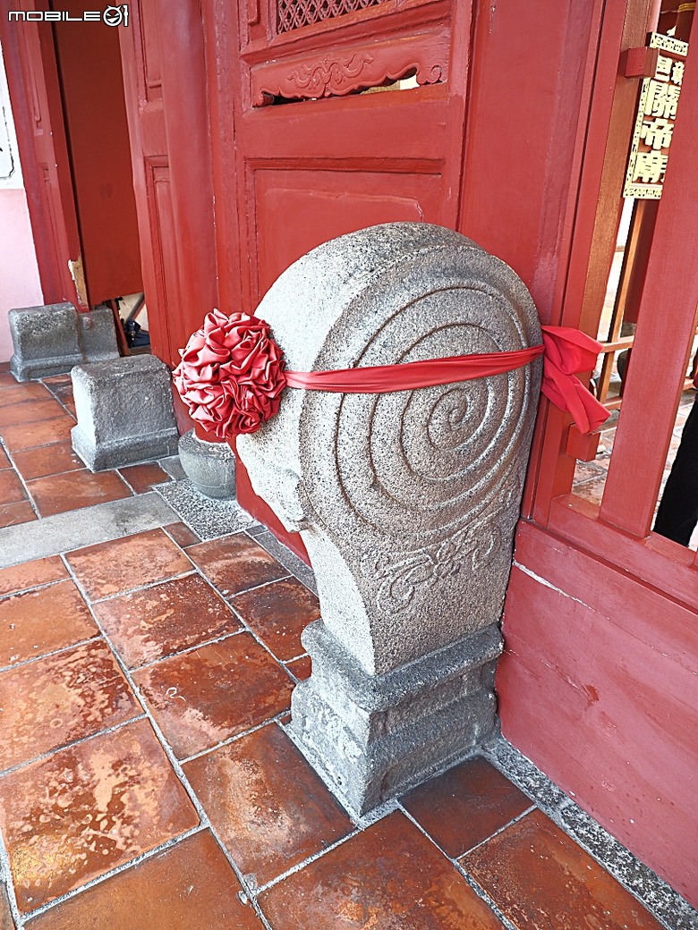 彰化 彰邑聖王廟(威惠宮)、大西門福德祠、彰邑關帝廟、彰邑慶安宮、懷忠祠、曇花佛堂、梨春園曲館 — 彰化市區古蹟探訪之一