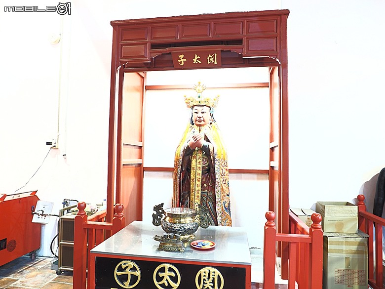 彰化 彰邑聖王廟(威惠宮)、大西門福德祠、彰邑關帝廟、彰邑慶安宮、懷忠祠、曇花佛堂、梨春園曲館 — 彰化市區古蹟探訪之一