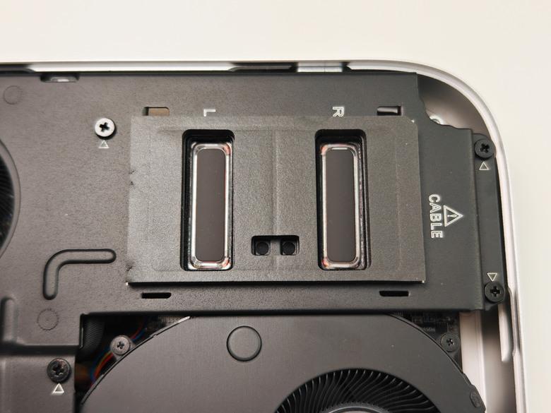 Minisforum AI X1 Pro 255 迷你電腦簡單開箱