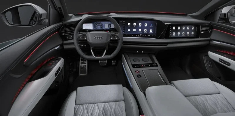 三排座旗艦內裝曝光!Audi Q9 數位座艙首度亮相 目標鎖定 BMW X7 與 Mercedes-Benz GLS