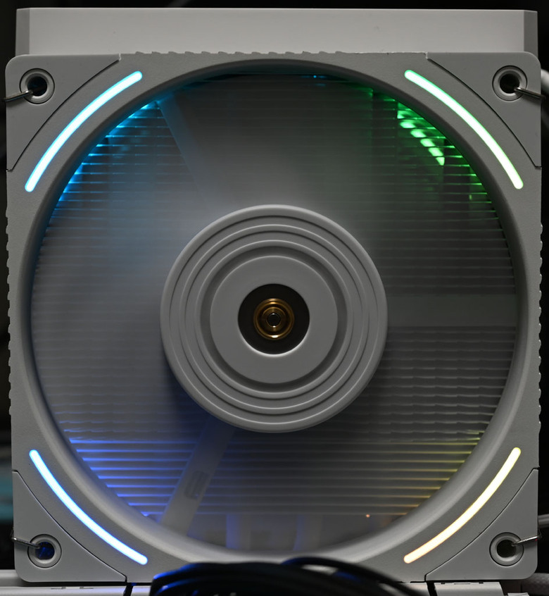 THERMALRIGHT索摩樂PEERLESS ASSASSIN 120 VISION MAX ARGB WHITE散熱器開箱
