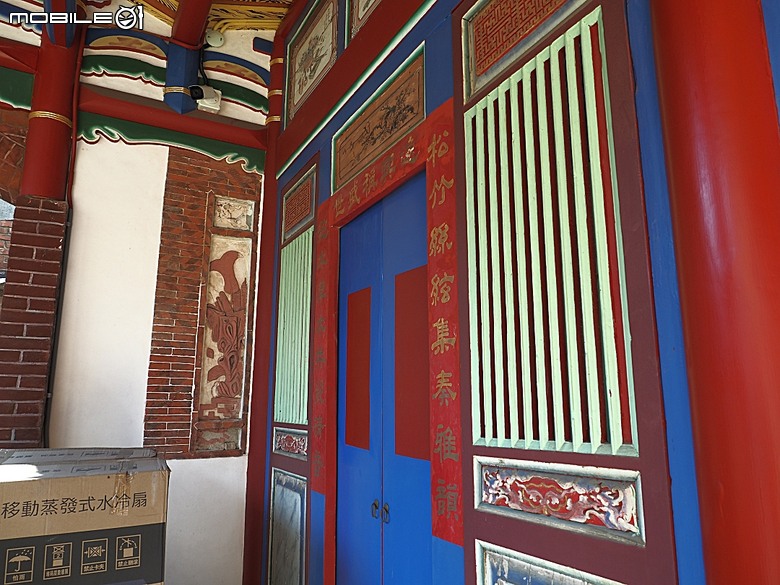 彰化 彰邑聖王廟(威惠宮)、大西門福德祠、彰邑關帝廟、彰邑慶安宮、懷忠祠、曇花佛堂、梨春園曲館 — 彰化市區古蹟探訪之一
