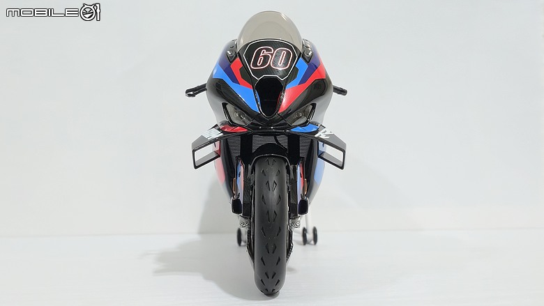 點我看大圖 🔧【模型新手也能輕鬆組 Part5】🏍️ 1/9 MENG MT-009S 1/9 BMW M1000RR 悅色版