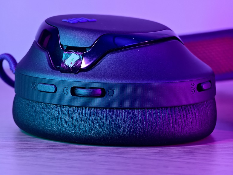 [評測] 有戴跟沒戴一樣 JBL Quantum可換電池耳機950、650