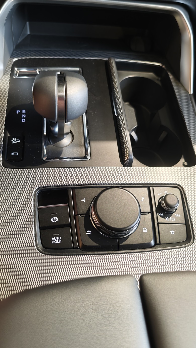 Mazda CX-30 RSE, 滿1,000km保養分享@桃園慶達汽車 (含CX-90靜態賞車分享)