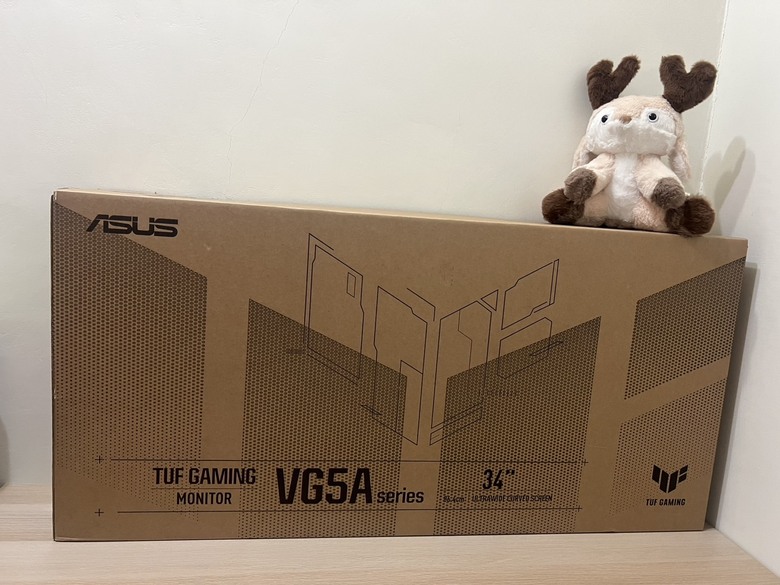 [輕開箱] TUF VG34WQ 34吋可調高低電競螢幕