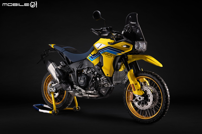點我看大圖 DUCATI 百週年十款歷史經典賽車塗裝限量登場!Collezione 100特殊版本發表!