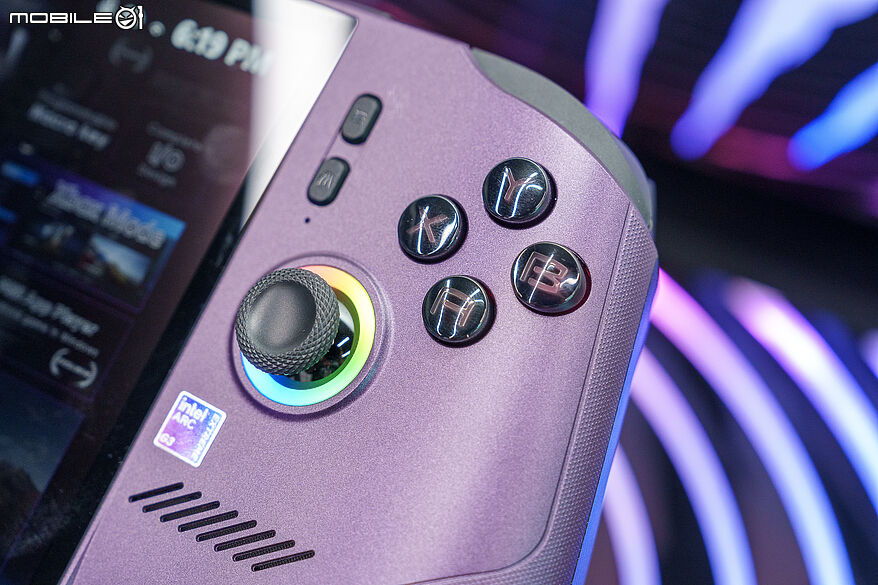 【Computex 2026】MSI 發表 新一代 Claw 8 EX AI+ 電競掌機 Intel Arc G3 Extreme 帶來極致行動遊戲效能