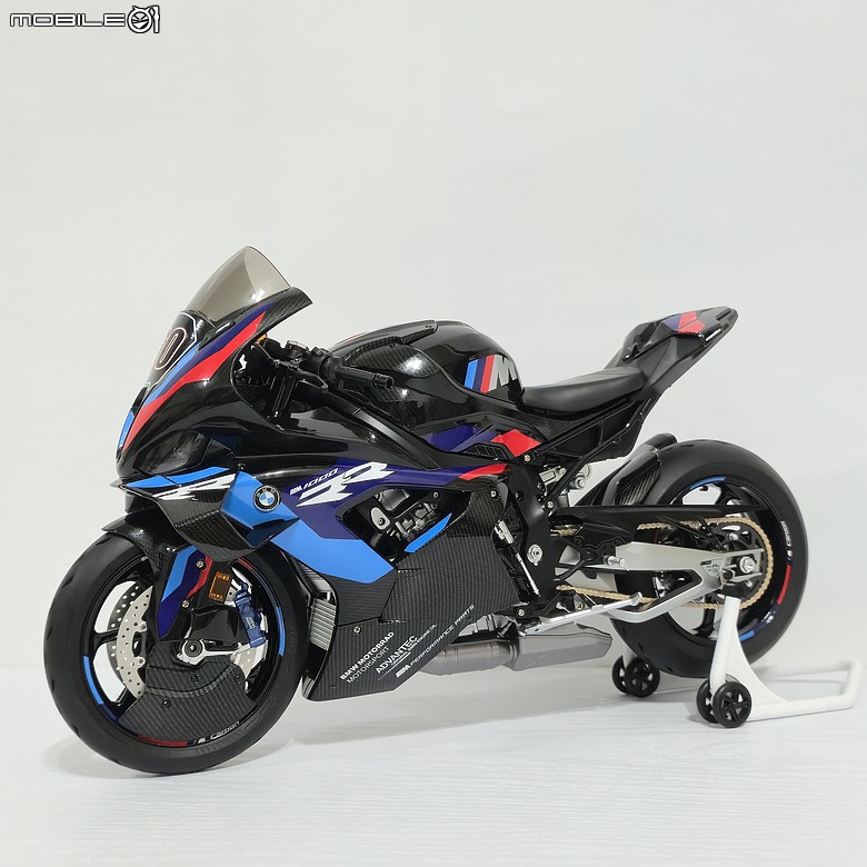 點我看大圖 🔧【模型新手也能輕鬆組 Part5】🏍️ 1/9 MENG MT-009S 1/9 BMW M1000RR 悅色版