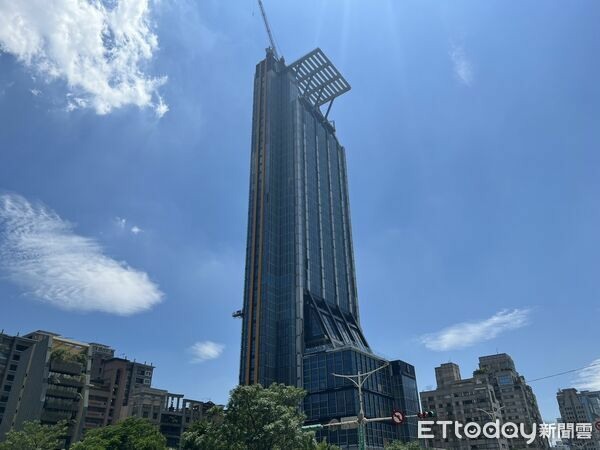 一表看信義區大地主，意外查出「大醫院」手握精華角地