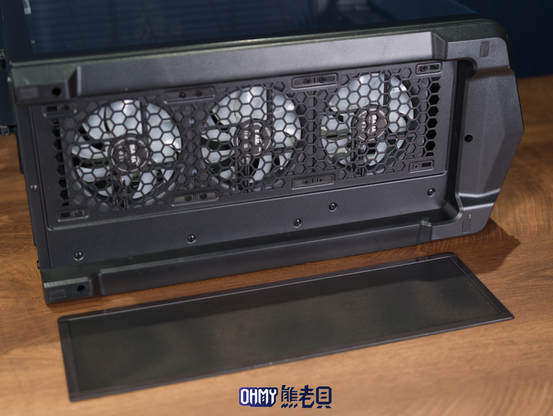 V型小臉曲面海景機殼 先馬 V71