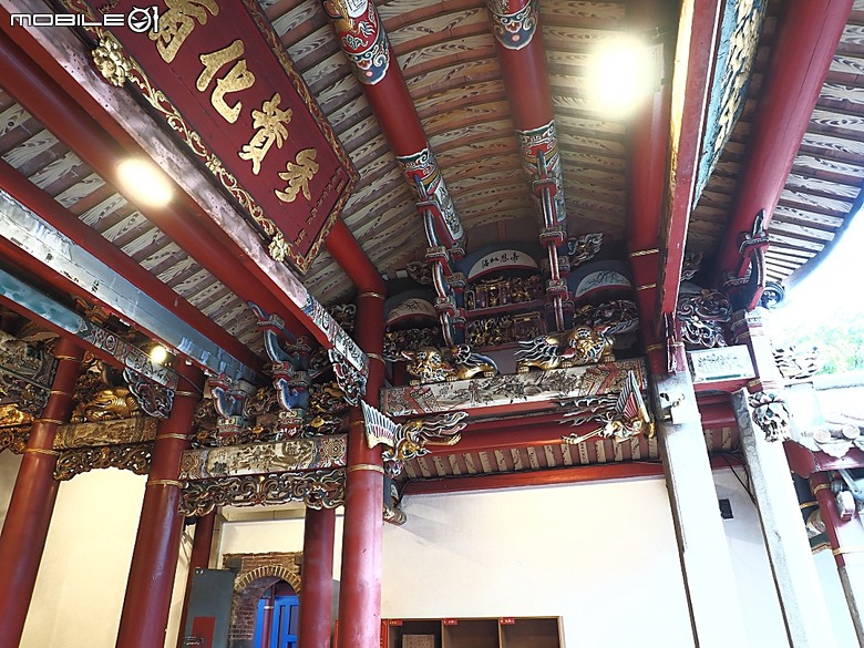 彰化 彰邑聖王廟(威惠宮)、大西門福德祠、彰邑關帝廟、彰邑慶安宮、懷忠祠、曇花佛堂、梨春園曲館 — 彰化市區古蹟探訪之一