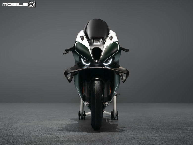 點我看大圖 曼島TT歡慶115屆!BMW Motorrad推出曼島TT特仕版M 1000 RR!