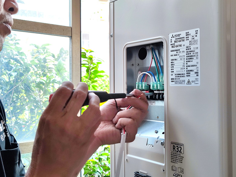 [體驗合作]獻給第一次裝空調的長輩，三菱電機變頻空調靜音大師GA系列 安裝篇