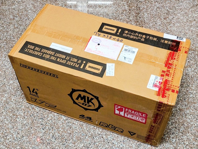 【開箱+改裝】Rlaarlo mk07v2 Jeep Wrangler 式樣 1/7 攀岩遙控車 開箱 + 持續改裝歷程