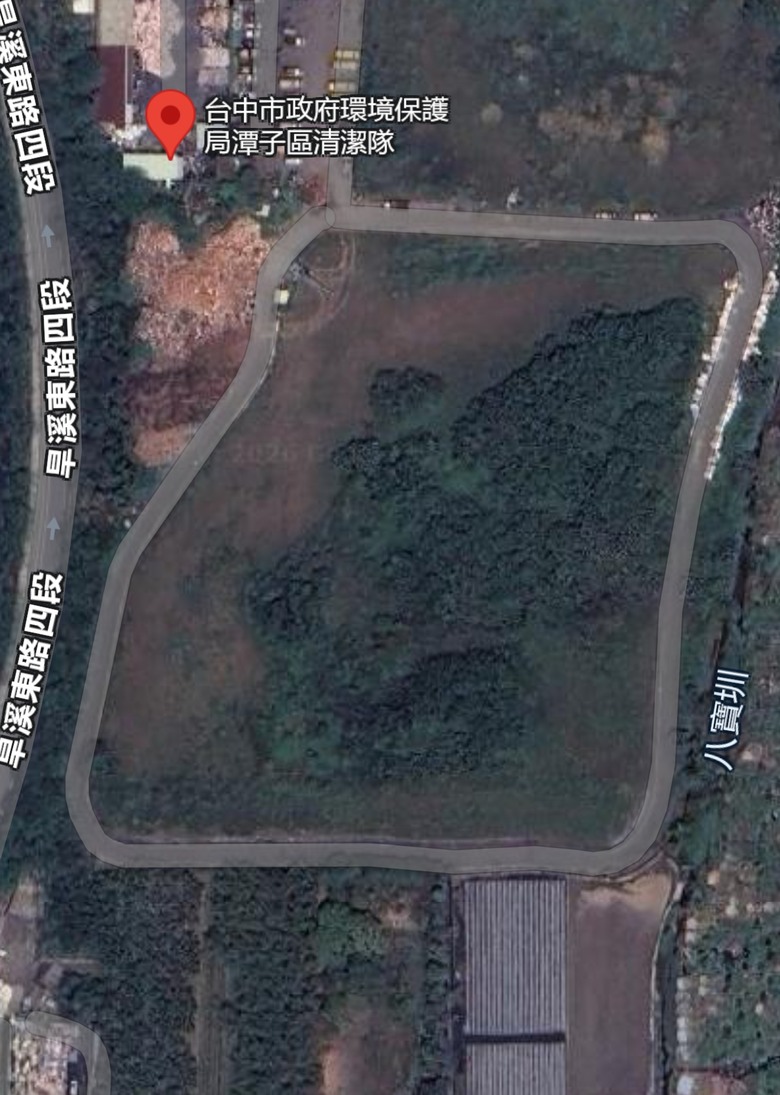 台中潭子區清潔隊驚見3千廢床墊堆1公里長 床墊路