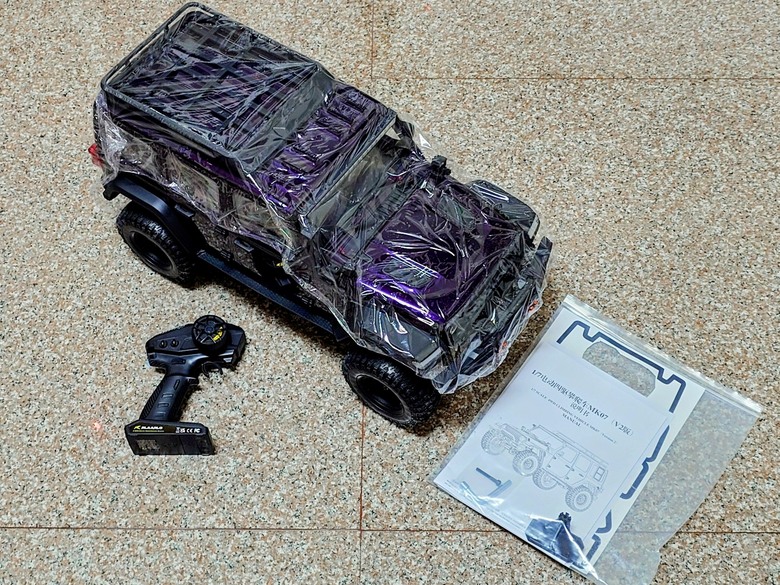 【開箱+改裝】Rlaarlo mk07v2 Jeep Wrangler 式樣 1/7 攀岩遙控車 開箱 + 持續改裝歷程