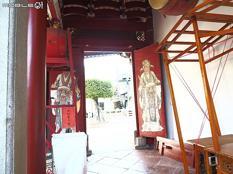 彰化 彰邑聖王廟(威惠宮)、大西門福德祠、彰邑關帝廟、彰邑慶安宮、懷忠祠、曇花佛堂、梨春園曲館 — 彰化市區古蹟探訪之一