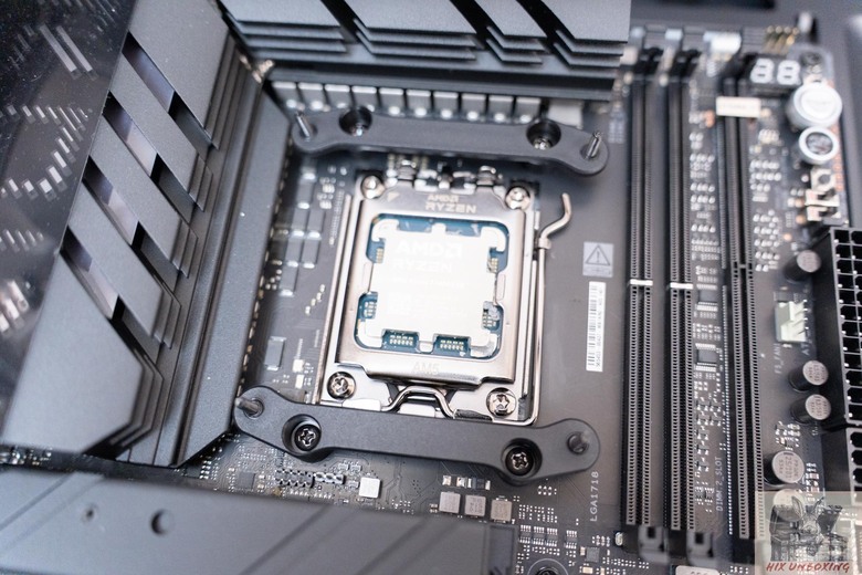 又一圓臉冷頭?! Cryorig 快睿歐CRYO360