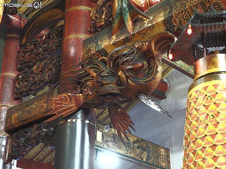 彰化 彰邑聖王廟(威惠宮)、大西門福德祠、彰邑關帝廟、彰邑慶安宮、懷忠祠、曇花佛堂、梨春園曲館 — 彰化市區古蹟探訪之一