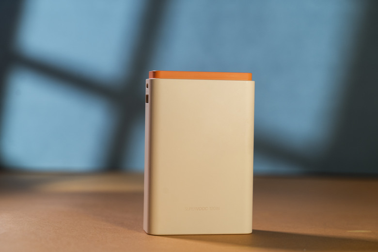 【開箱測試】OPPO 120W超能艙行動電源 15000mah 外型亮眼 效能不佳