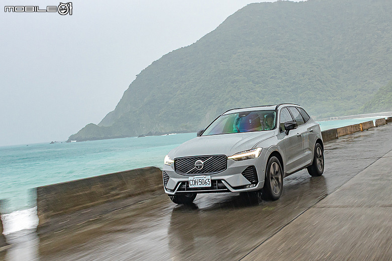 Volvo 小改款 XC60 B5 試駕｜保留核心優勢，高級感再強化！