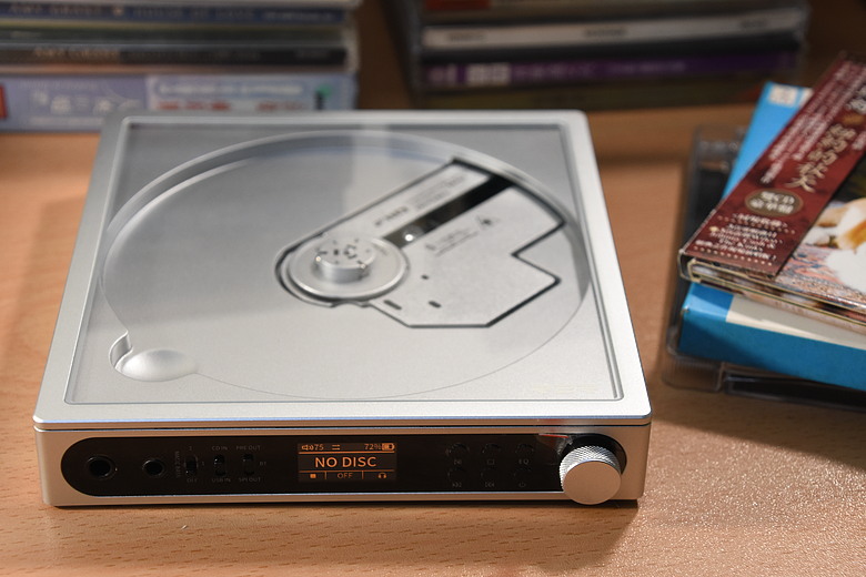 點我看大圖 FIIO DM15 R2R 藍牙 Hi-Fi CD 隨身播放機~是CD播放機,也是自然音色的USB R2R DAC