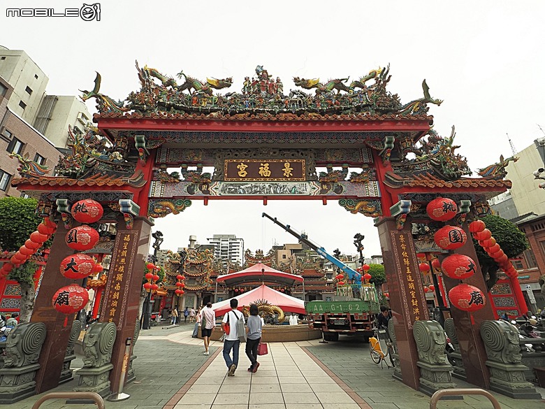 桃園景福宮、大廟口派出所、桃園77藝文町、桃園文學館、桃園市新住民文化會館、桃園軌道願景館、米倉劇場、桃園文昌宮、桃園第一街 — 2026桃園舊市區與古城巡訪